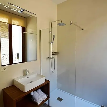 Encanto Hotel